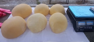 Vând caș de vacă proaspăt  - imagine 2