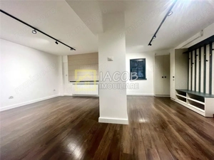 Apartament pretabil diverse activitati economice, zona Insula - Bistrita Lac, Bacau