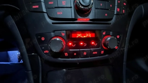 Vand Opel Insignia ST  - imagine 10