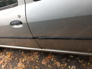 Vand autoturism Dacia Logan din 26.09.2006 km bord. 100550km 3700lei fix mesaj dacă aveți buget - imagine 3