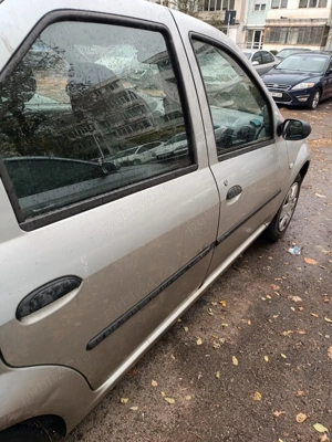 Vand autoturism Dacia Logan din 26.09.2006 km bord. 100550km 3700lei fix mesaj dacă aveți buget - imagine 4
