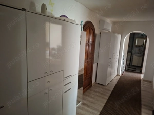Vand apartament 4 camere, zona centrala - imagine 4