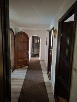 Vand apartament 4 camere, zona centrala - imagine 8