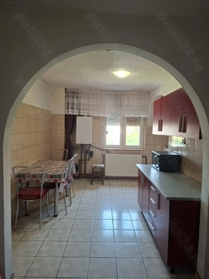 Vand apartament 4 camere, zona centrala - imagine 5