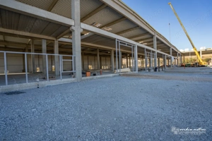 Hale clasa A, suprafete de la 1300 la 9000 mp  - imagine 4