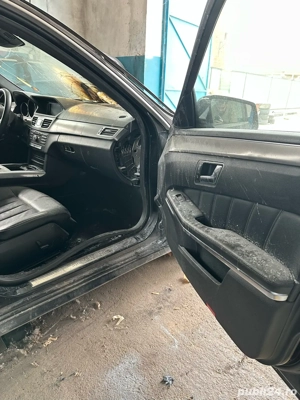 Mercedes E-Class 220 avariat - imagine 7