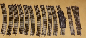 Linii sine curbe pt. trenulet electric scara Ho   16.5 mm PROFIL I au fost de la un set MEHANO