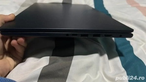 Vând Laptop ASUS Vivobook