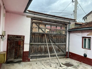 Casa de vanzare in centru Zarnesti - imagine 9