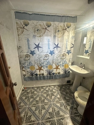 Vând apartament mobilat și utilat - imagine 2