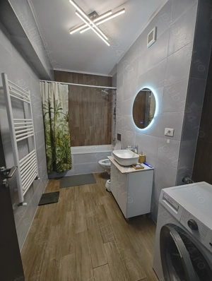 Proprietar, apartament 2.5 camere spațios, prima închiriere,decomandat - imagine 3