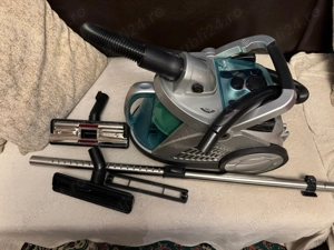 Vând aspirator cu apa - imagine 4