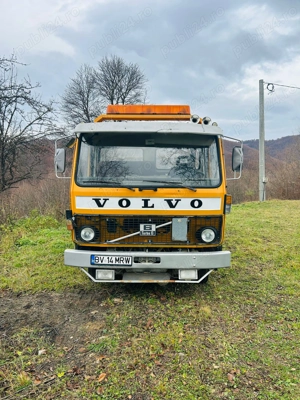 Volvo N2 1980   autoutilitară 7.5 tone pentru tractări auto 
