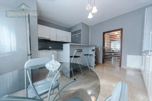 Vila de Lux 7 camere, Ideala rezidențial + afacere, zona Ultracentral, Arad - imagine 9