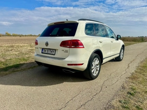Volkswagen Touareg 3.0 V6 TDI 2012, 4X4 Automatik                                                   - imagine 7