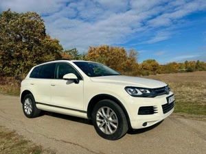 Volkswagen Touareg 3.0 V6 TDI 2012, 4X4 Automatik                                                   - imagine 10