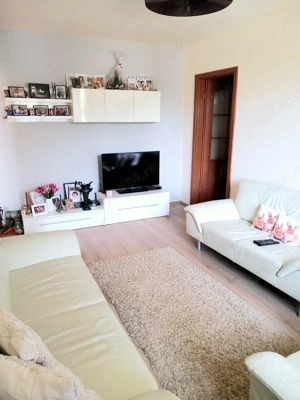 Apartament spațios, excelent poziționat   zona Oneștilor, Oradea - imagine 2