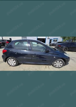 Peugeot 206 + , an 2011 - imagine 2