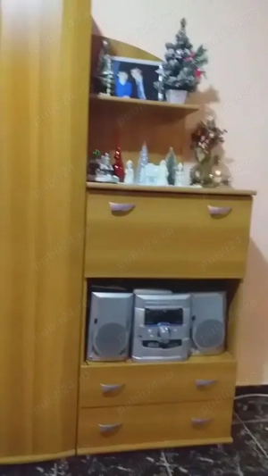 Vând mobila de sufragerie 