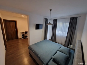 Proprietar - Vand 1 2 duplex cu garaj - imagine 5