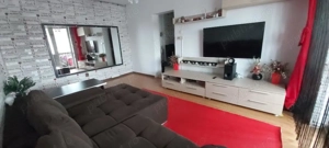 Vând urgent apartament 3camere zona ultracentrala  - imagine 2