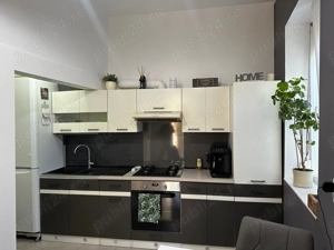 Apartament deosebit, ultracentral   o oază de liniște în inima Oradiei - imagine 10