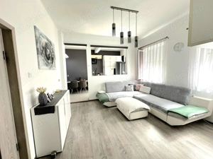 Apartament deosebit, ultracentral   o oază de liniște în inima Oradiei - imagine 2