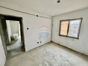 Apartament cu 4 camere - imagine 14