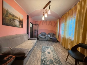 Apartament cu 4 camere de vânzare în zona Inel I