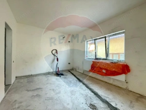 Casa de vanzare in Eforie Nord teren proprietate 300 mp - imagine 7