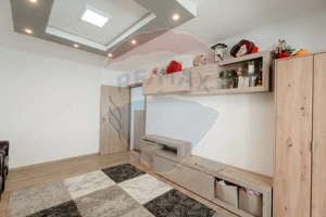 Apartament spatios- decomandat- 2 camere, renovat, Rasnov! - imagine 4