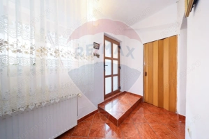 Casă cu 5 camere si curte, de vânzare, zona Centrul Istoric! - imagine 7