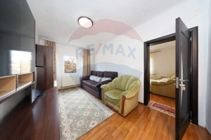 Casă cu 5 camere si curte, de vânzare, zona Centrul Istoric! - imagine 11