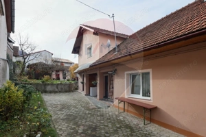 Casă cu 5 camere si curte, de vânzare, zona Centrul Istoric! - imagine 3