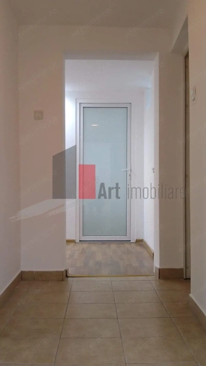 URGENT!, et. 1 in imobil P+1, INTRARE SEPARATA, NEGOCIABIL - imagine 7