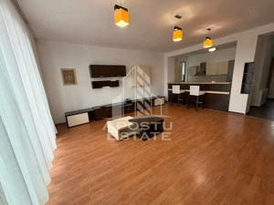 Apartament 2 camere,72 mp, lift, zona Complexul Studentesc