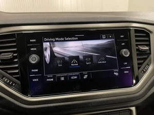 Volkswagen T-Roc - imagine 15