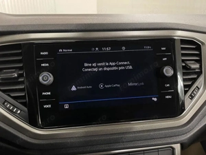 Volkswagen T-Roc - imagine 17