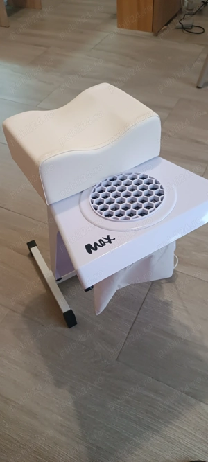Suport pedichiura cu aspirator 