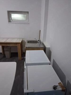 Inchiriez camera in bloc nou la parter 23 mp