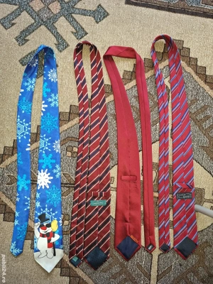 Cravate de vinzare  21 bucati