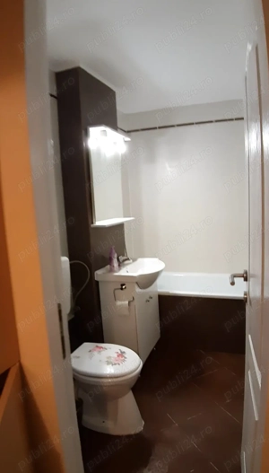 Apartament 4 camere de vânzare, 102 metri pătrați - imagine 8