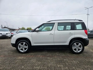 Skoda Yeti 2014 2.0TDI Euro 5, 4x4, Climă funcțională, Geamuri electrice, recent adusă din Germania; - imagine 3