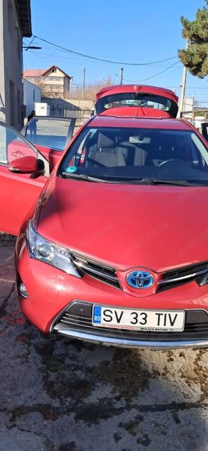 Toyota Auris Hybrid 2013, Hatchback, 1.8 HSD