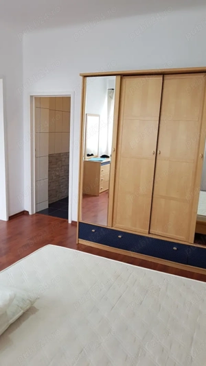 Vand ultracentral 3 camere mari +1 2 camera, Piata Kogalniceanu - COMISION 0 -  - imagine 3