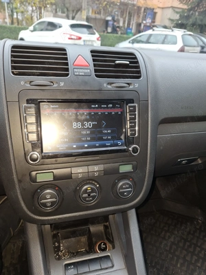 Proprietar vind Golf 5 cu GPL - imagine 8