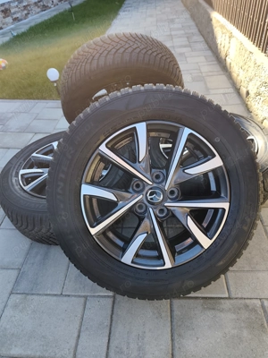 Vând jante originale Mazda 