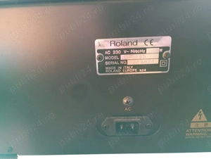 Pianina Roland - imagine 3