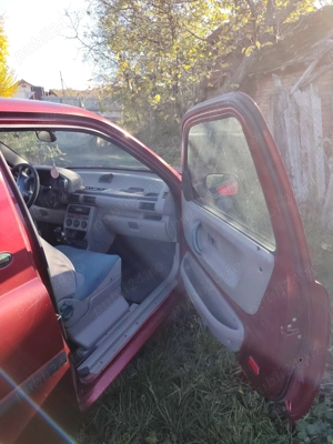 Vând ROVER  benzinar