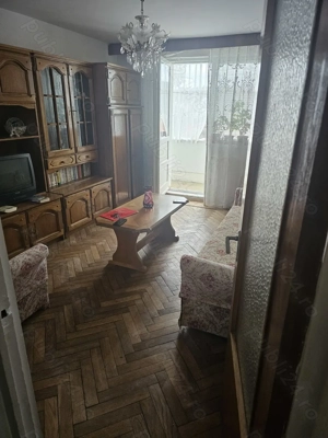 Vand ap. 3 cam.  decomandat in Predeal - imagine 4